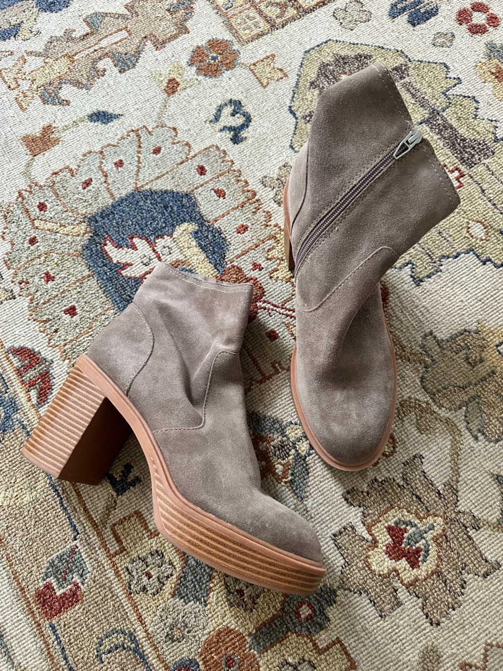 Dolce Vita Suede Platform Chunky Boots sz 9.5 - Picture 2 of 8